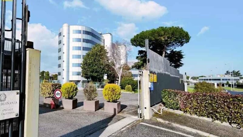 Studente truffa Regione falsificando le carte d’imbarco con Qr