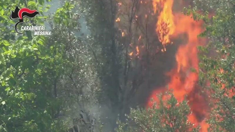 taormina incendio
