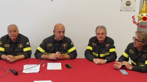 Vigili del fuoco: da martedì prossimo al via la campagna antincendio