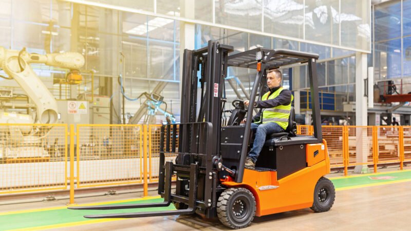 Muletti elettrici: Il DNA innovativo per un’azienda pronta al domani