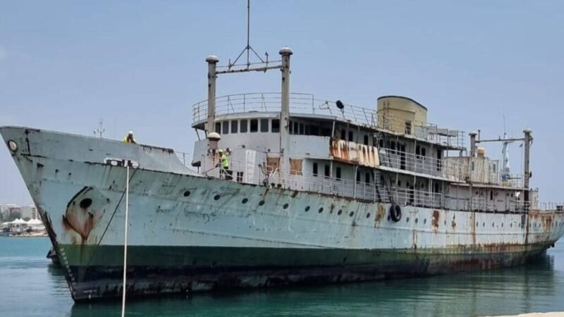 Nave olandese ristrutturata nel cantiere di Mazara del Vallo