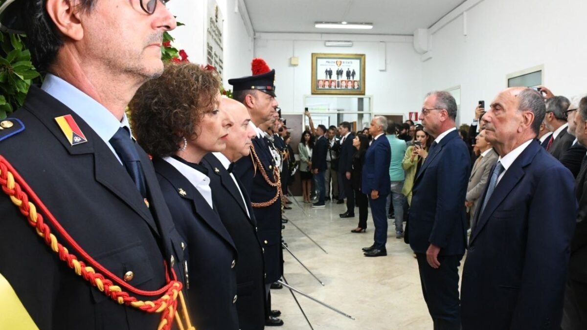 Anniversario Borsellino caserma Lungaro