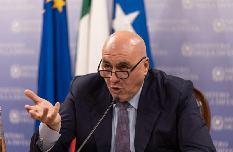 Il Ministro della Difesa Crosetto: “Il ricordo di Borsellino e degli agenti caduti, è più vivo che mai”