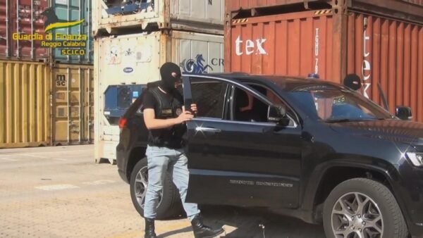 Reggio Calabria. Narcotraffico: smantellata dalla finanza organizzazione internazionale