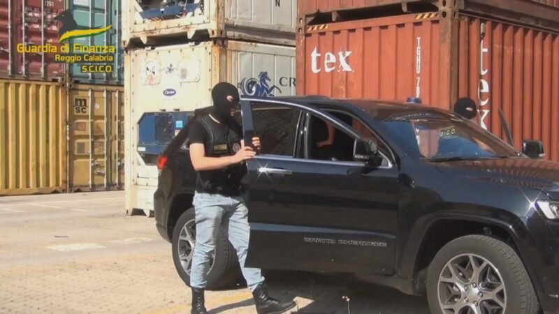 Reggio Calabria. Narcotraffico: smantellata dalla finanza organizzazione internazionale