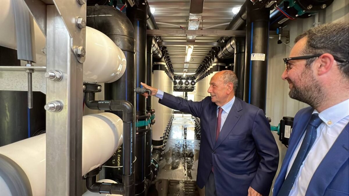 Presidente Schifani al dissalatore di Porto Empedocle