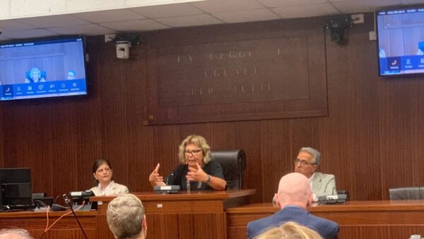 Il commiato dei giudici Agate e Troja