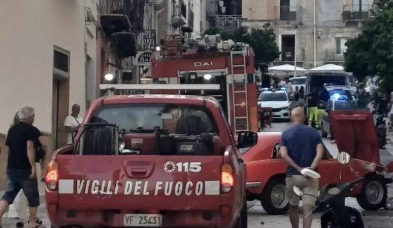 Con auto investe famiglia turisti a Sciacca, donna è grave