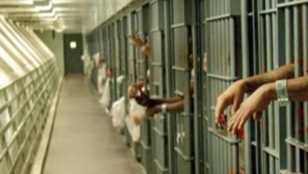 Tentata aggressione al comandante del carcere di Favignana