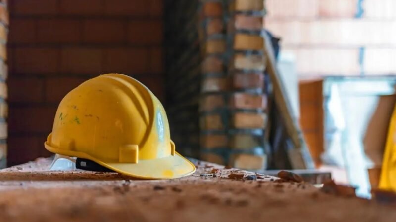 Incidente in un cantiere edile a Trapani, finisce in ospedale un muratore di Calatafimi