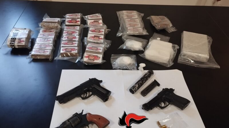 Trapani. Armi e droga tra le pizze, in manette un fattorino, fermate pure due donne