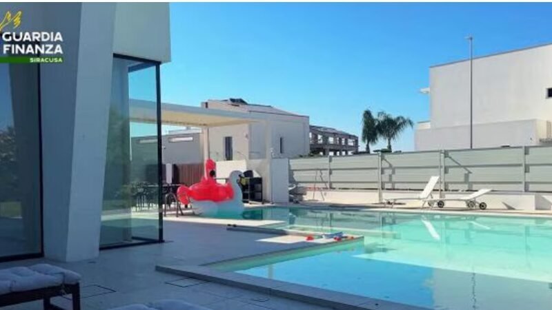 Siracusa. Stuntman e operatore finanziario abusivo scoperto dalla Finanza