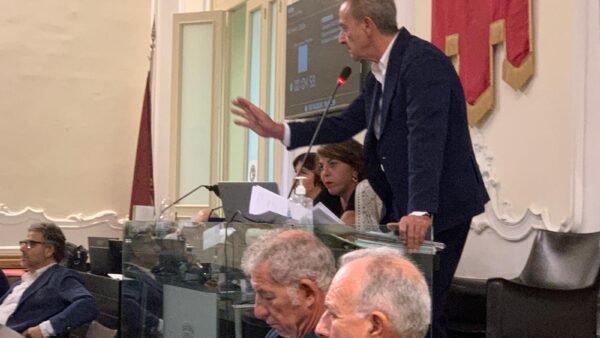 Un brutto Consiglio comunale