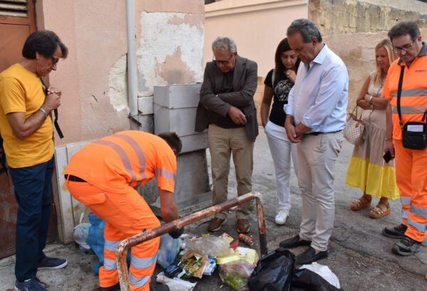 Marsala, controlli severi contro i rifiuti abbandonati