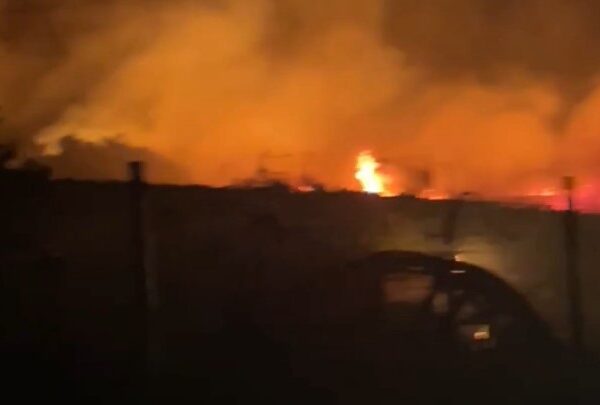 vasto incendio a Pantelleria