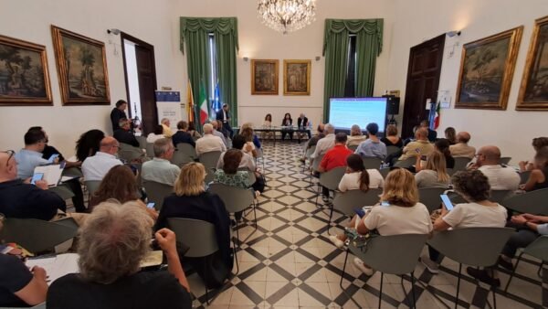 Fondi europei e nazionali, presentati a Trapani bandi per oltre 700 milioni di euro