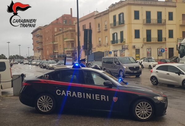 Sorpreso a rubare in un cantiere navale, arrestato un 29enne di Trapani