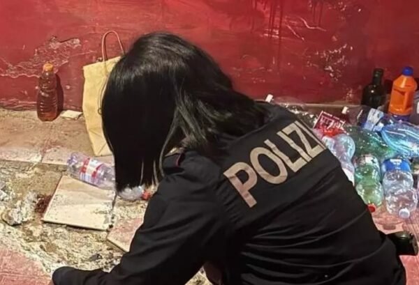 Catania. Pratica un rito satanico e gli prende fuoco casa, denunciato