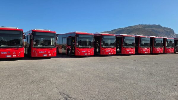 Trapani. Entrano in funzione nove nuovi autobus euro6