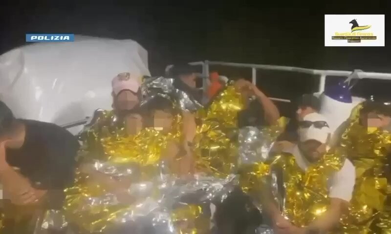 Fermato da polizia e finanza scafista tunisino