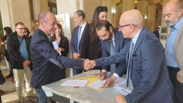 Messina, consegnati altri 11 alloggi a famiglie del rione Taormina