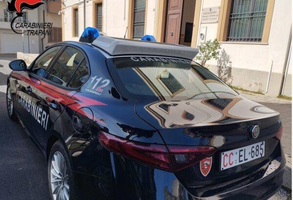 Due arresti ad Alcamo dei carabinieri per estorsione