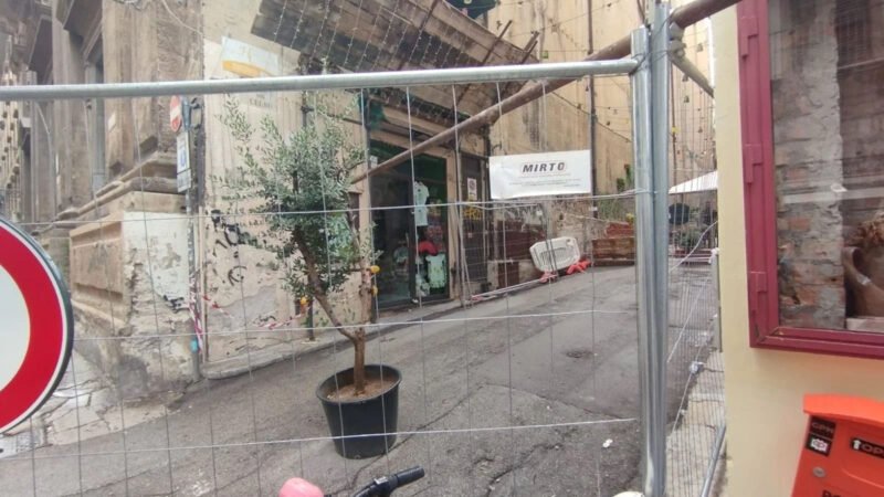 Sei esercizi commerciali di via Maqueda chiusi da dieci giorni