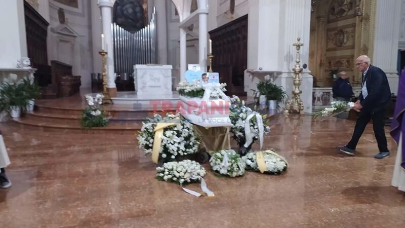 Ciao Alessandro, Trapani ti saluta