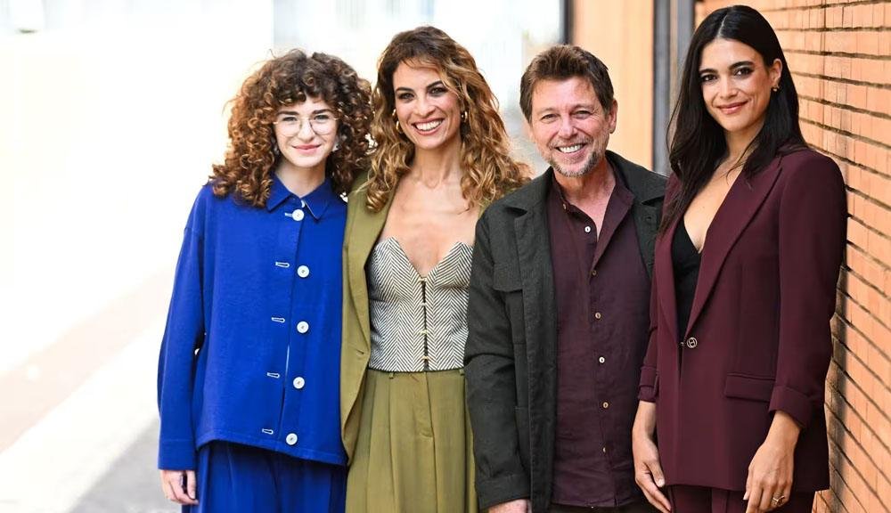 Cast del film Makari durante la presentazione ufficiale Rai – credit Rai Radiotelevisione Italiana