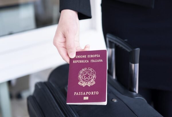 Da domani nuovo sistema di ingresso e uscita in Schengen