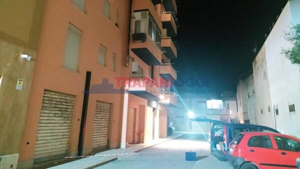 Trapani. Trasferito al Di Cristina il bambino precipitato dal balcone di casa