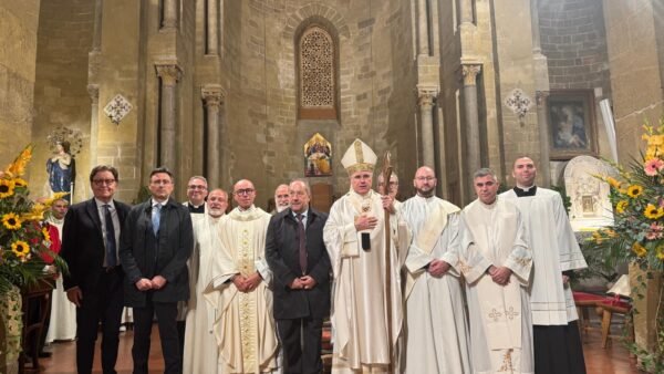 Don Massimiliano Purpura alla guida della comunità dei fedeli della Chiesa S.S. Trinità alla Magione
