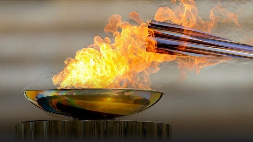 Giochi Invernali di Milano Cortina la fiamma olimpica Mazara