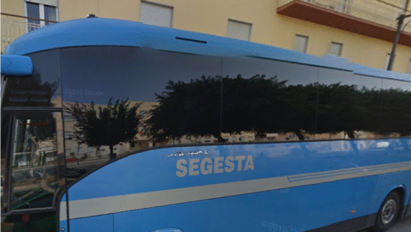 La Segesta bus