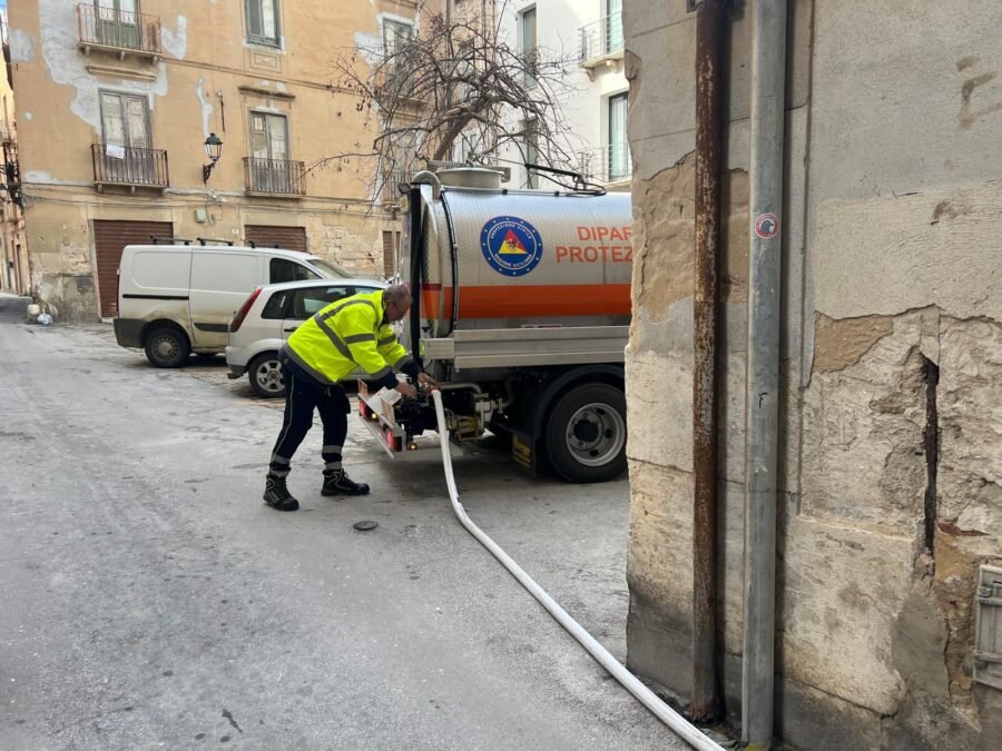 WhatsApp Image 2025-11-24 at 20.14.43 WhatsApp Image 2025 11 24 at 20.14.43