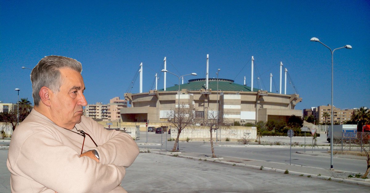 Composizione fotografica con Ettore Daidone e il PalaDaidone di Trapani