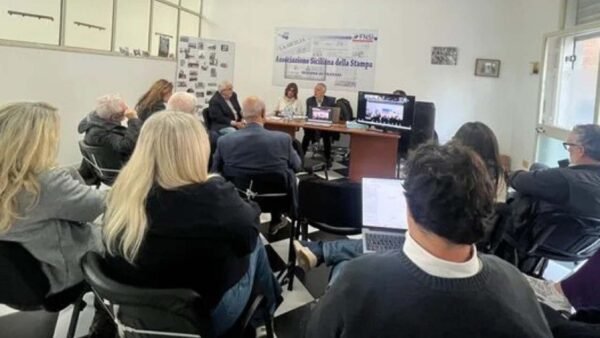 riunione giornalisti tp