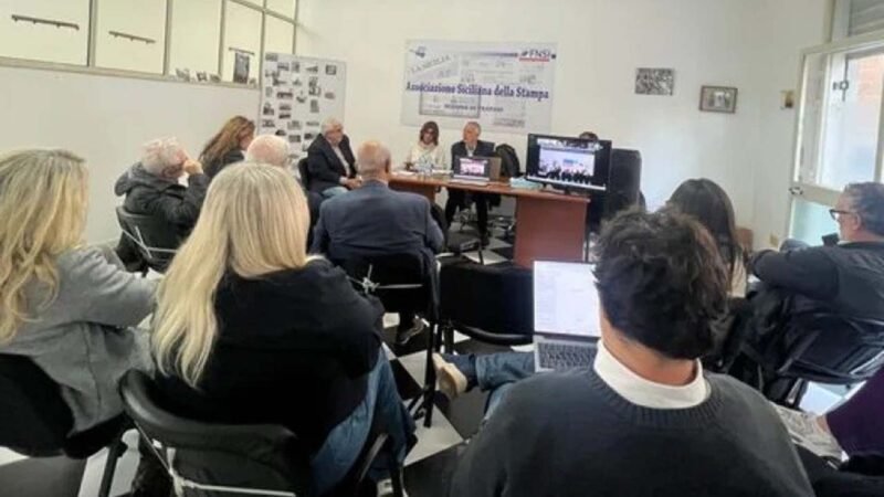 riunione giornalisti tp