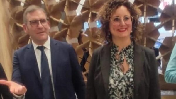 Castellammare del Golfo. Si dimette l’assessore Mariella Caleca