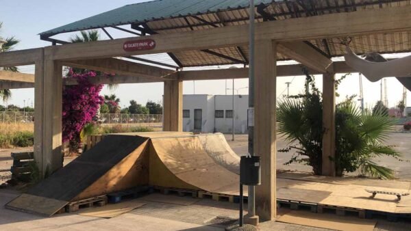 Distrutto dal fuoco il terminal Skatepark di piazzale Ilio